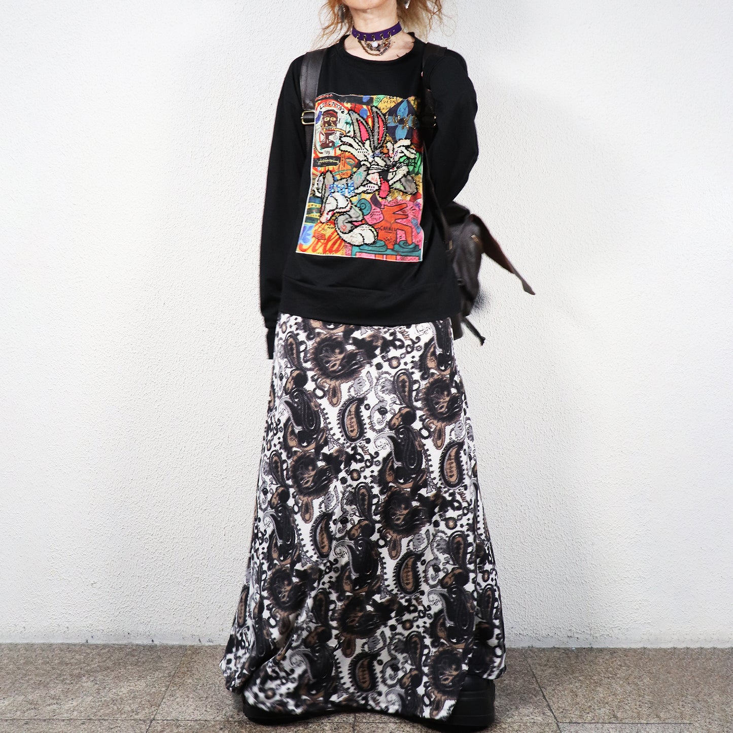 flowerhayesのペイズリー柄のマキシ丈フレアロングスカート - 着画前面